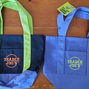 Trader Joe's Trick or Treat Mini Canvas Tote Bags  Set of 2 New with Tags
